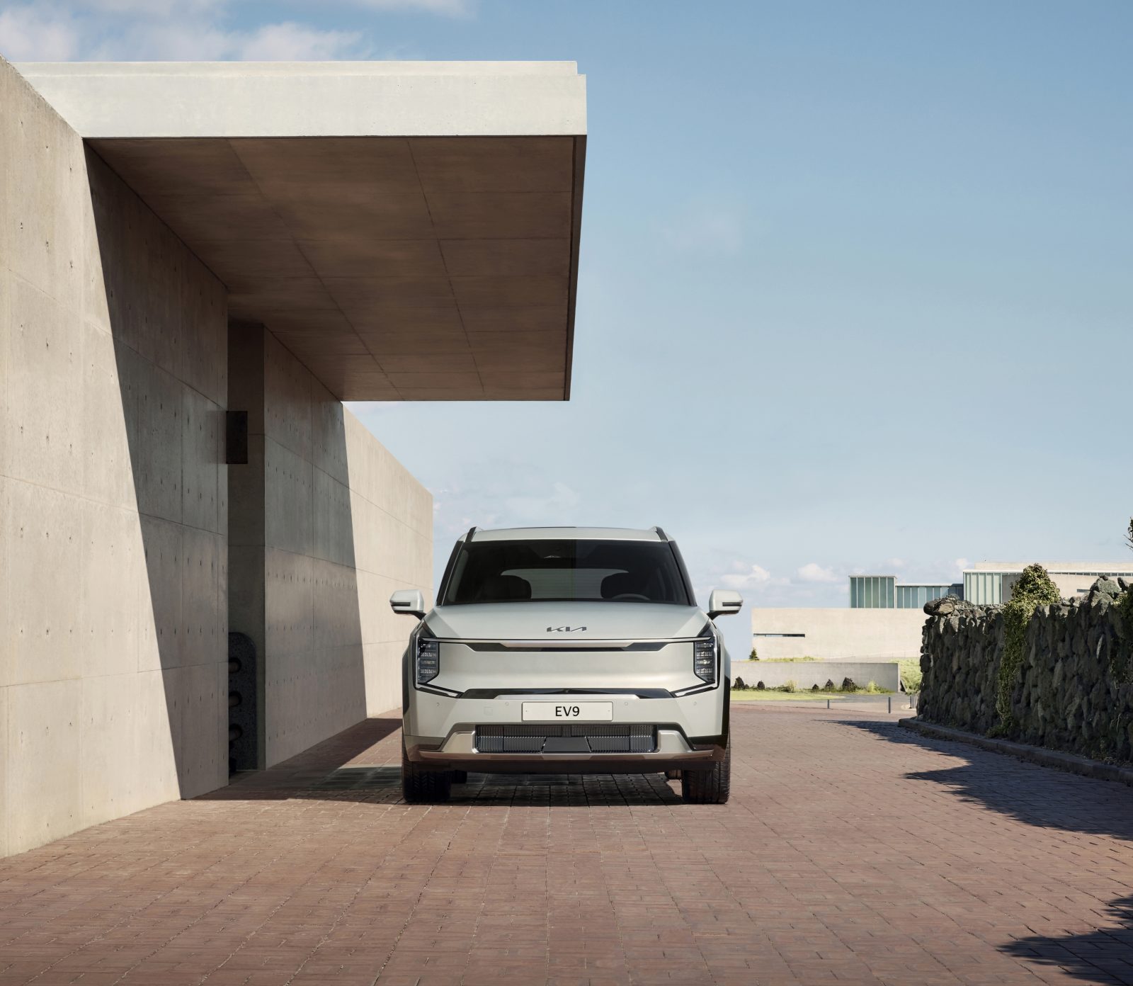 Electric Kia EV9 SUV revealed
