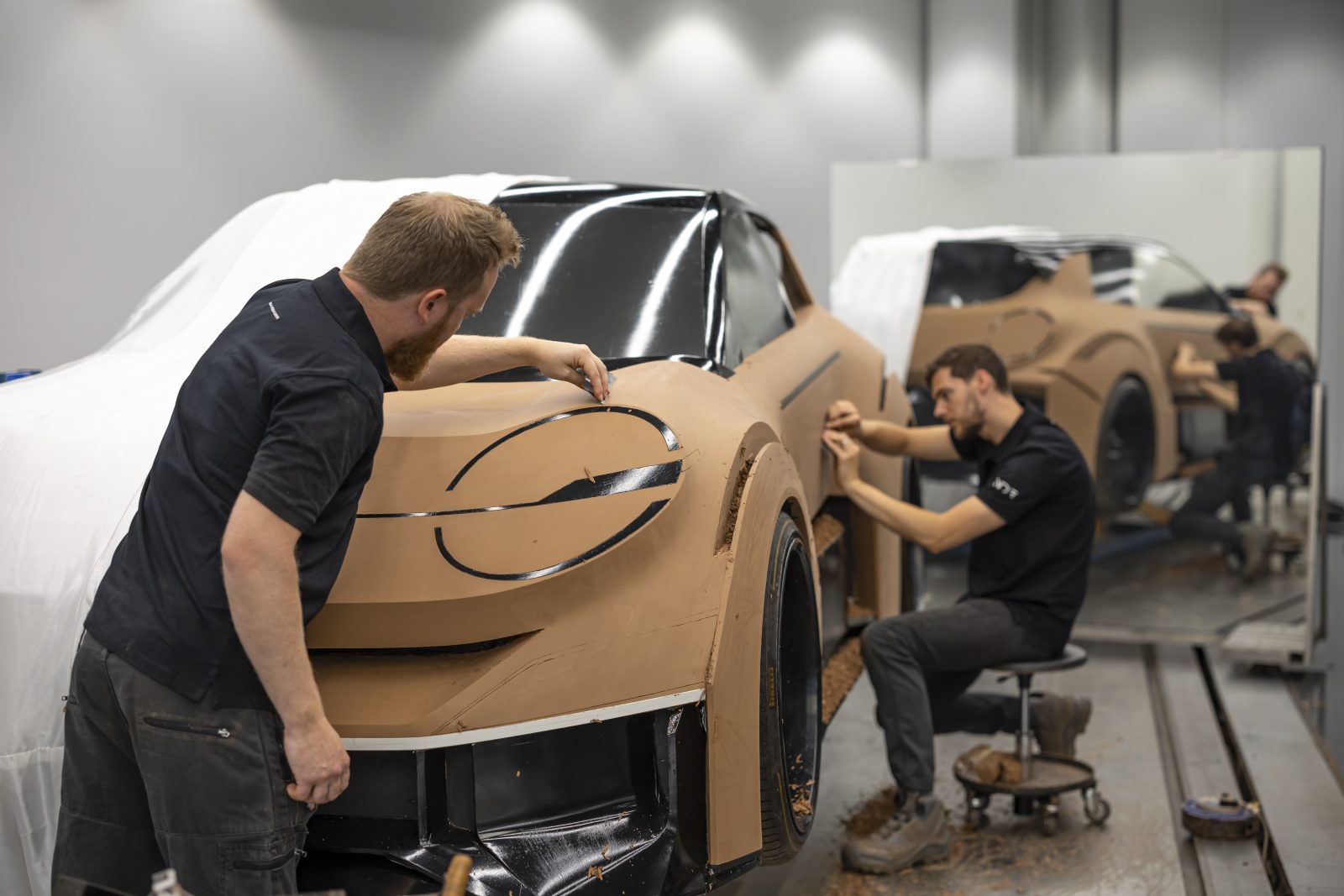 Nissan commits to only electric cars in Europe by 2030 despite U.K. delay