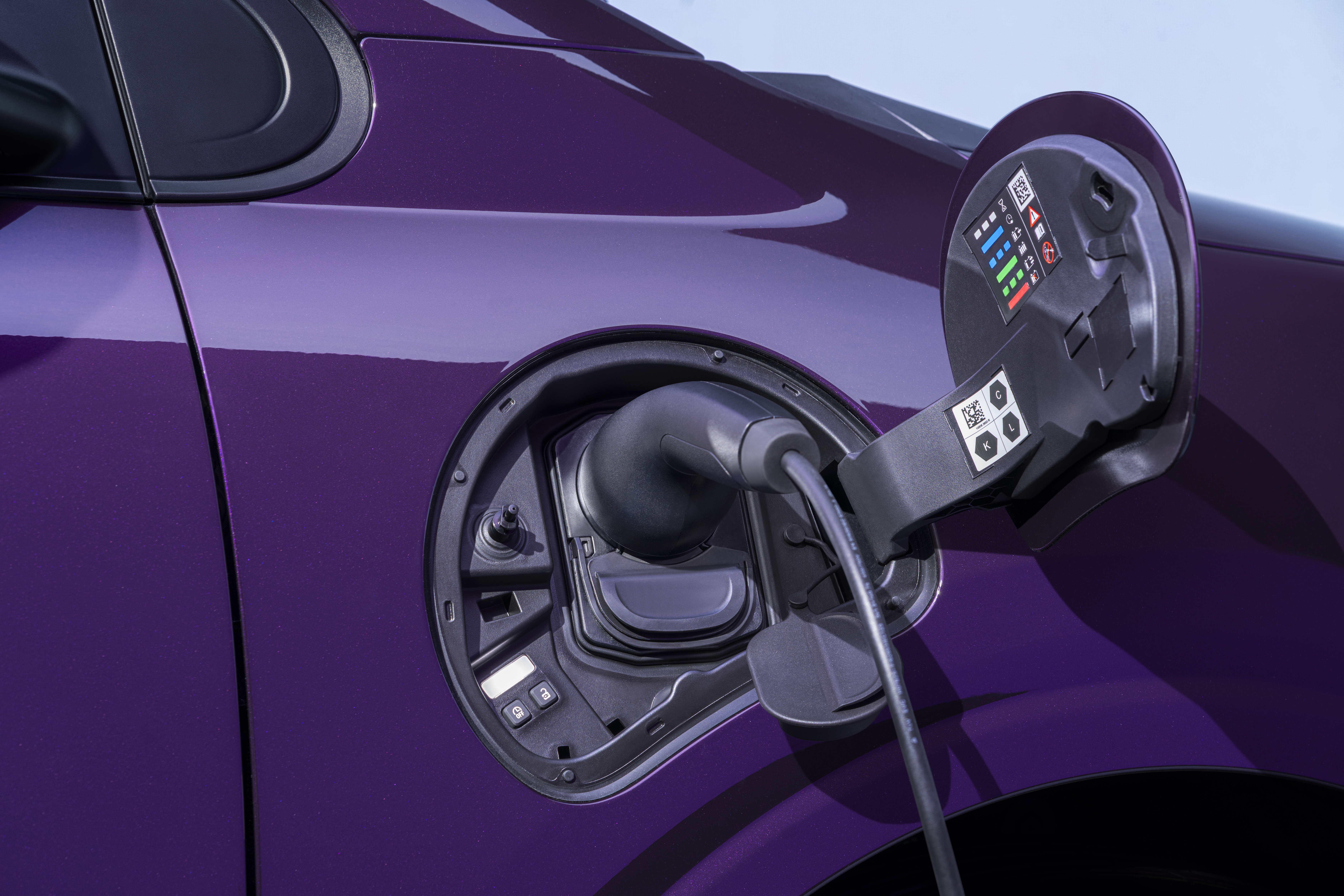 Nissan Pixo Charge Port