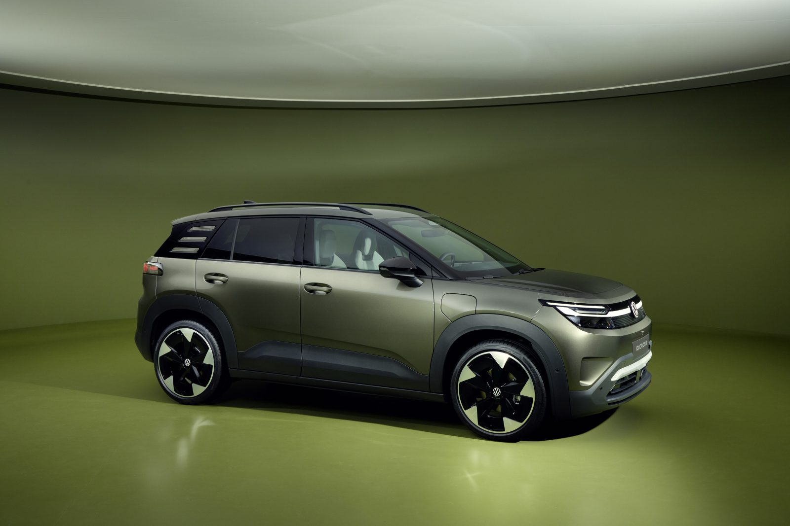 Volkswagen unveils the ID. Cross, a more affordable electric SUV