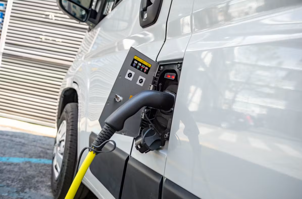 Fiat e-ducato electric van  charging port with cable in