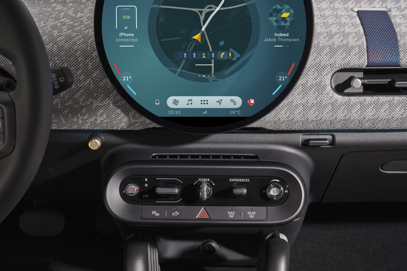 MINI Cooper Electric interior