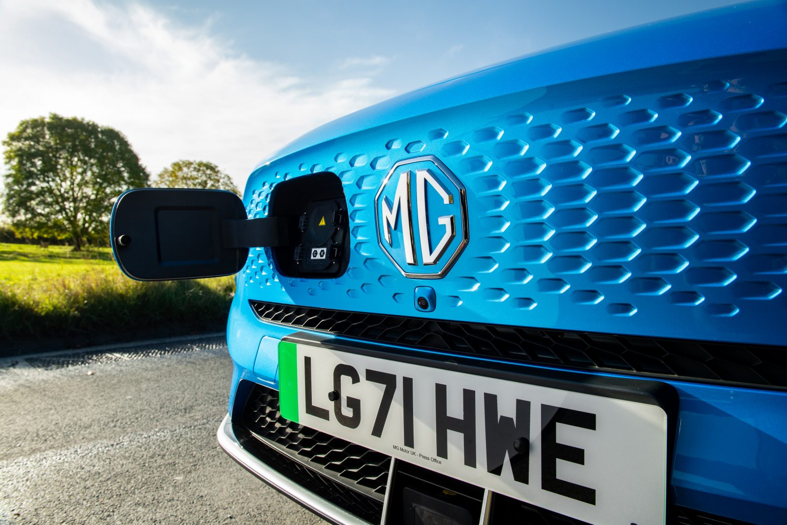 MG ZS charging point