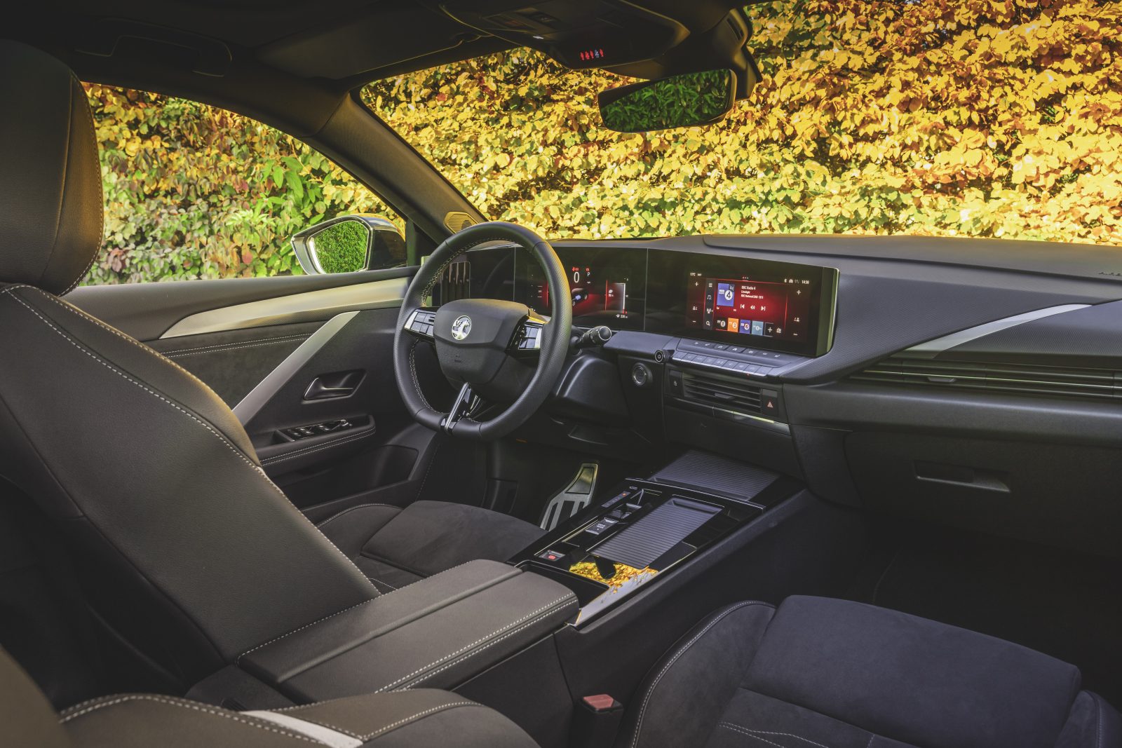Vauxhall_Astra_Sports_Tourer_Electric
