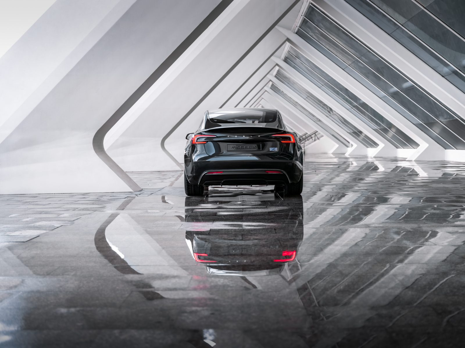 Tesla Model 3 Performance 2024 rear