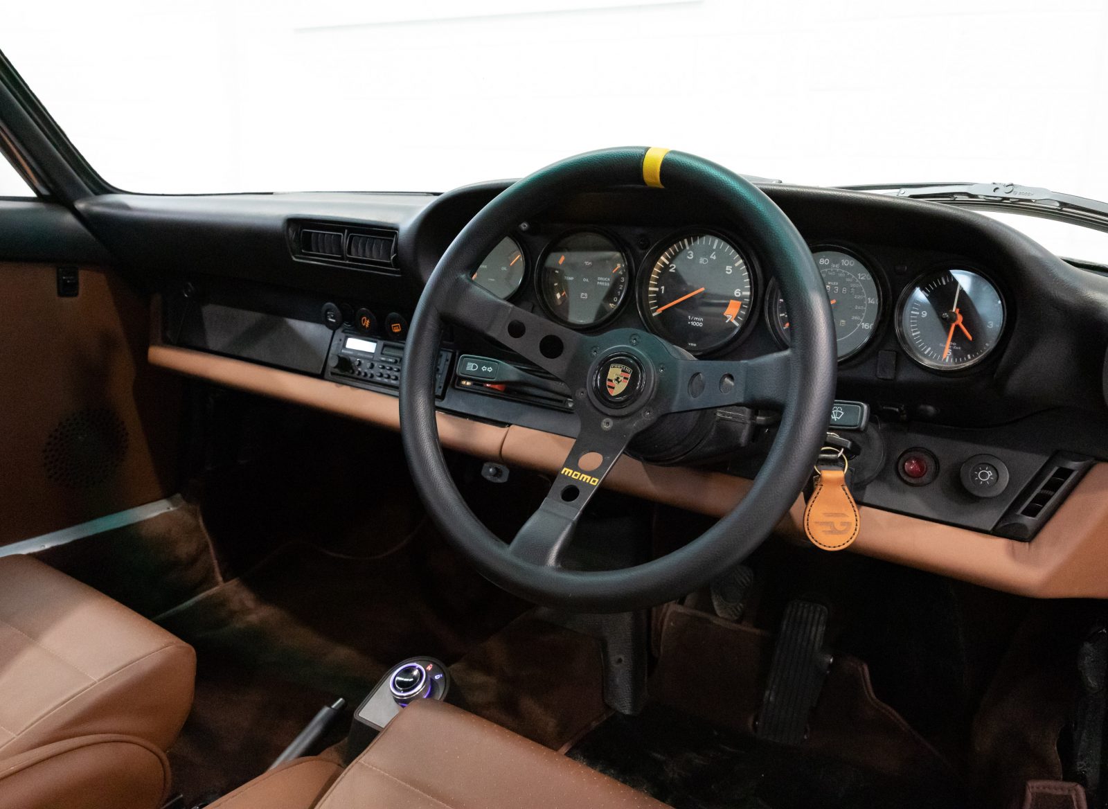 Electrogenic-Porsche-911