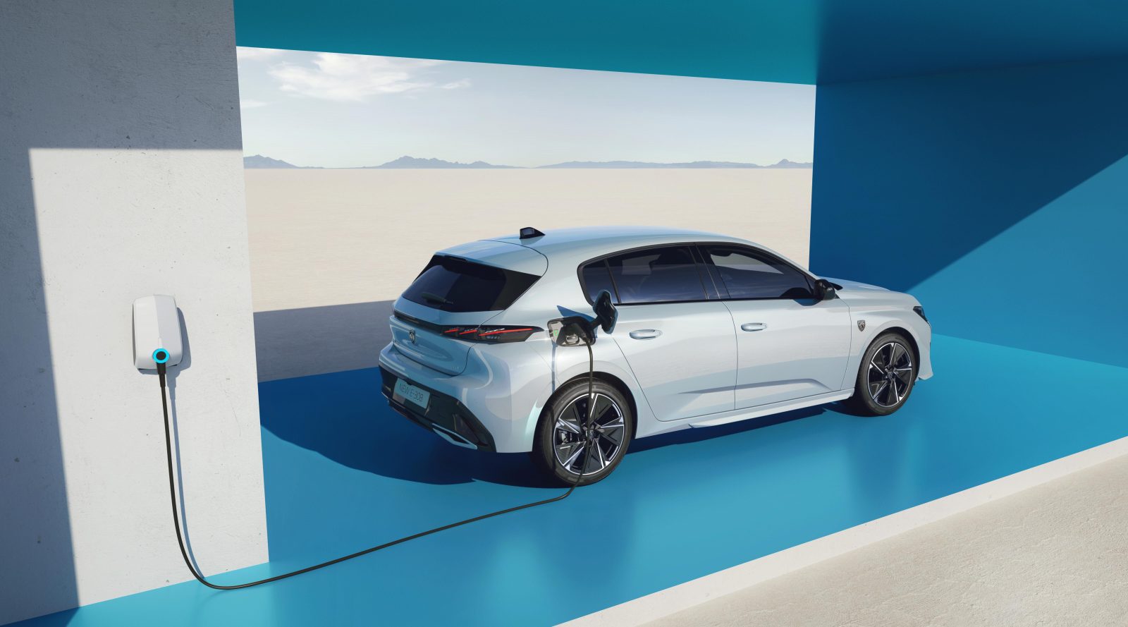 Peugeot e-308 charging