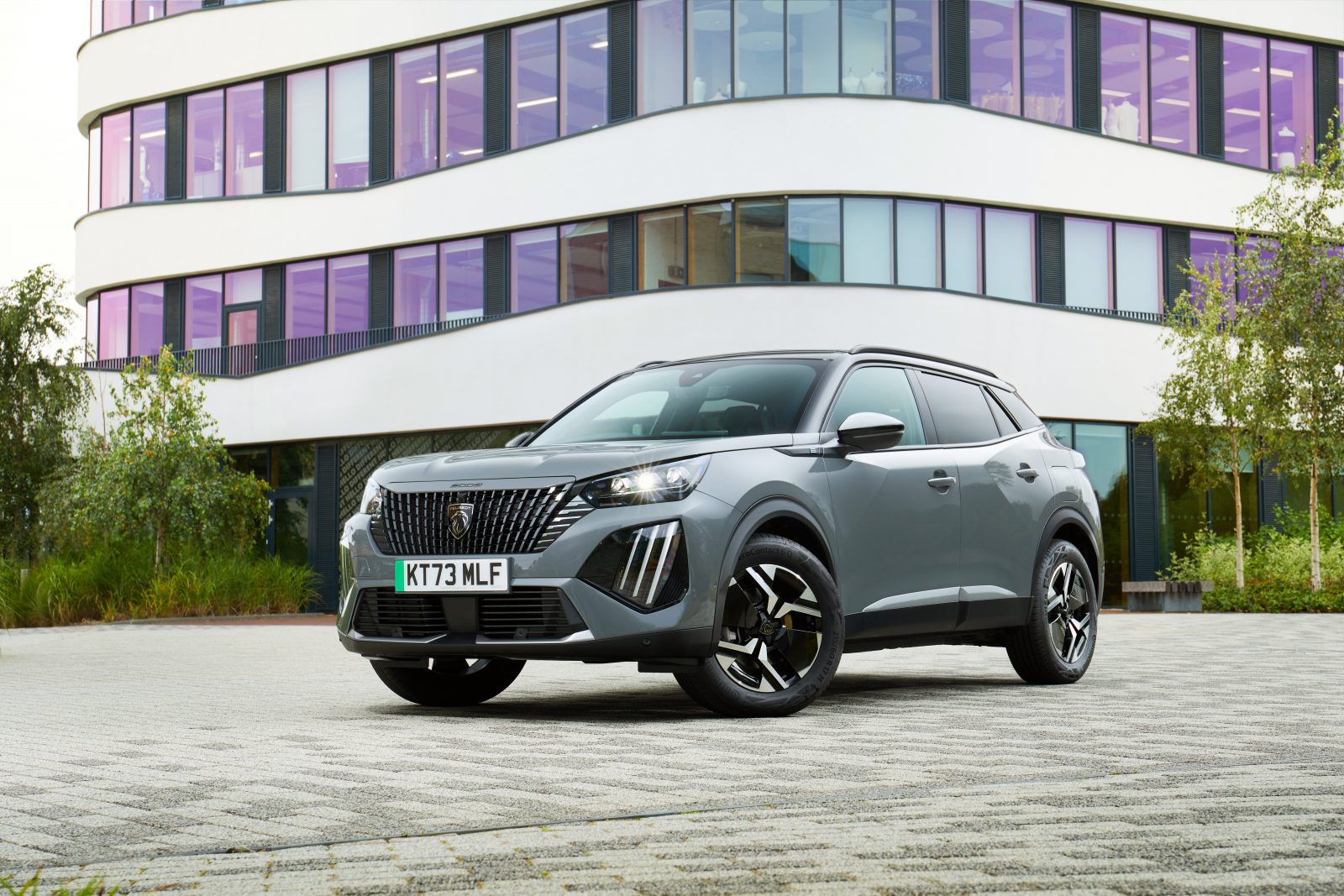 Peugeot e-2008 Review