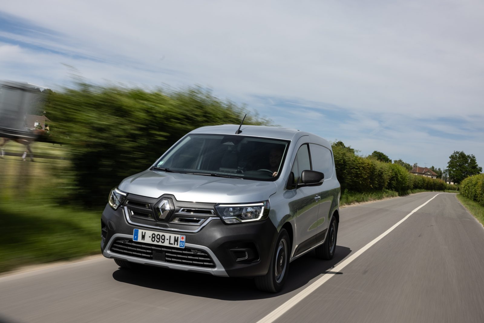 Best electric vans with a 200-mile range or more