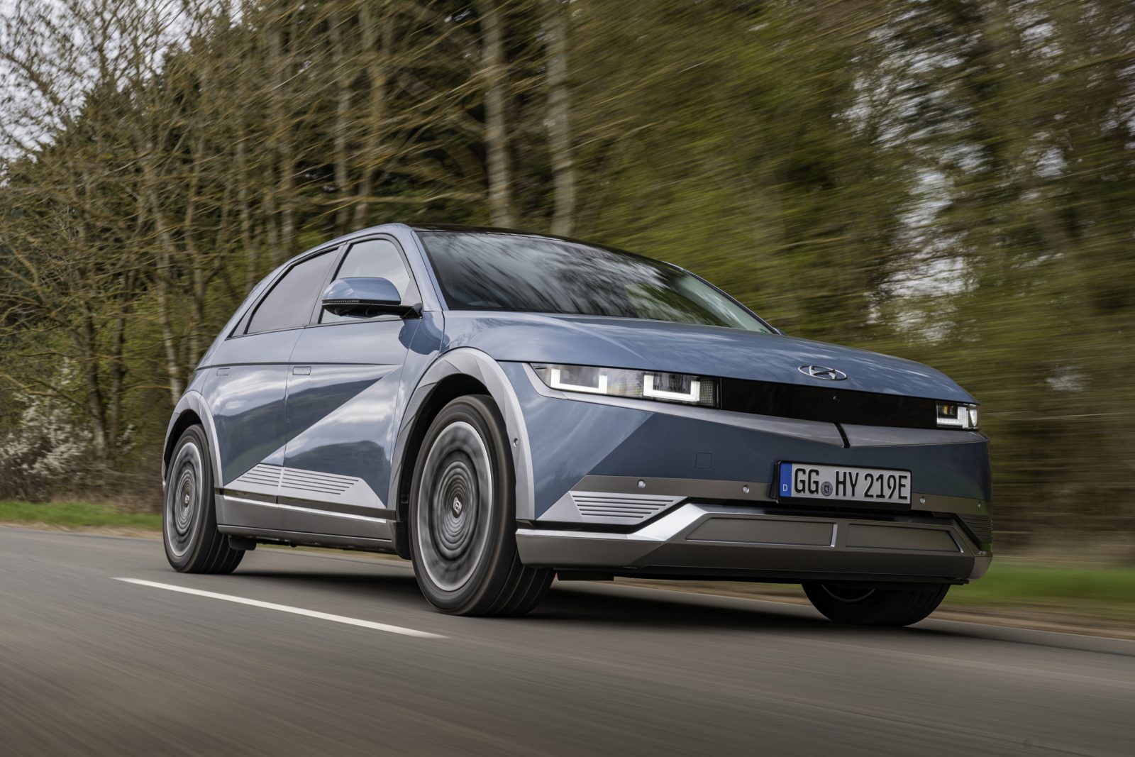 Hyundai ioniq 5 driving