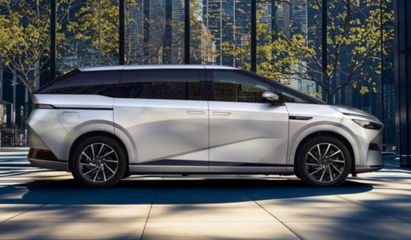 XPENG X9 MPV Electric car
