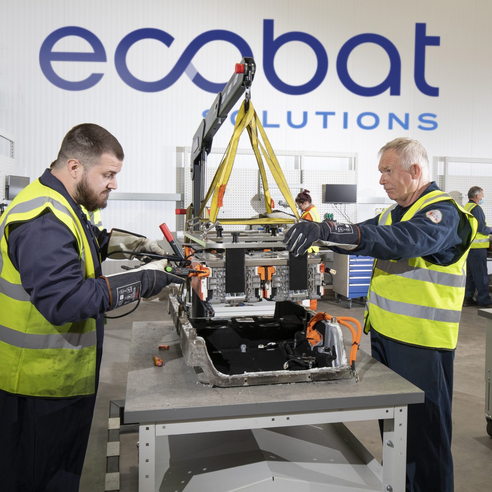 Volkswagen expands battery recycling contract for UK