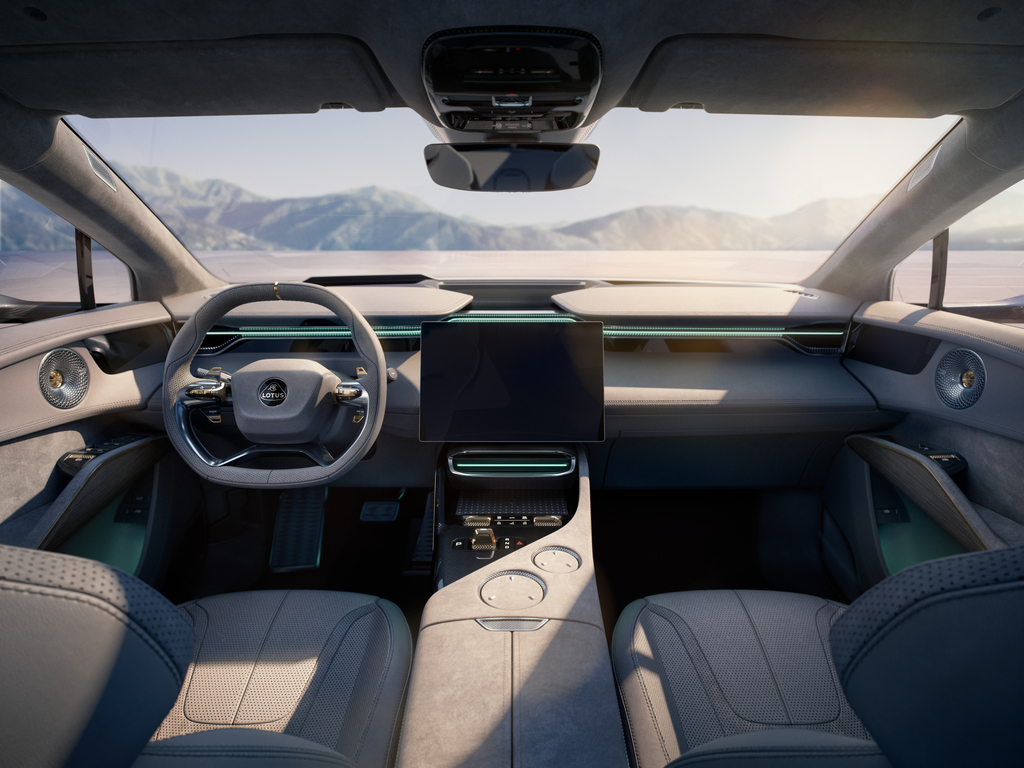 Lotus Eletre interior