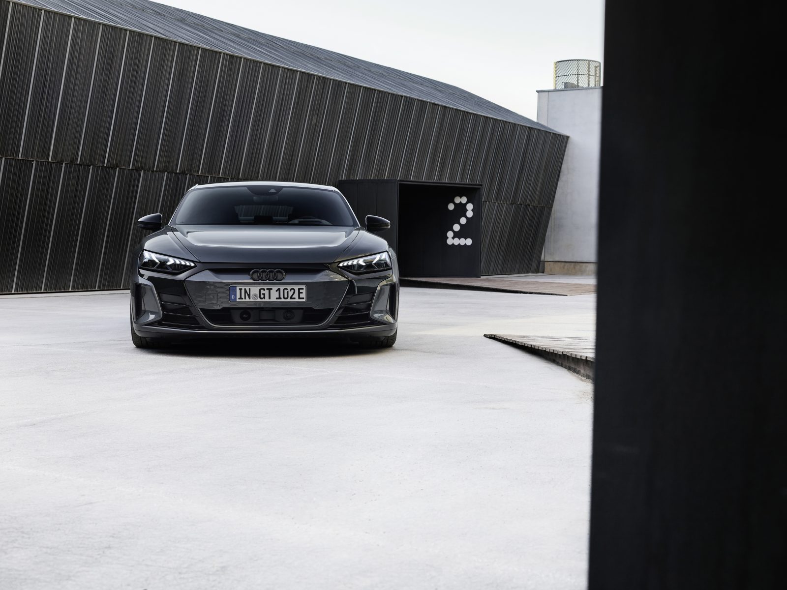 Audi e-tron GT RS front