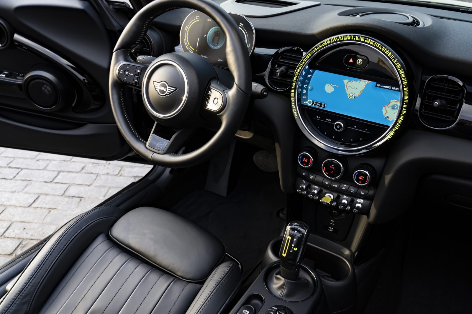 Mini electric convertible