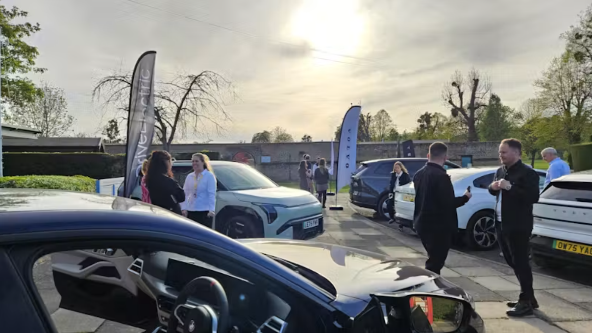 DriveElectric and Lloyds host Driving Healthcare Forward EV event